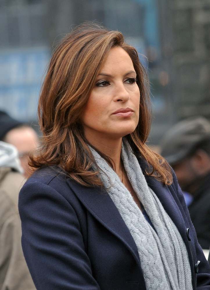 SVU_ONSETS13_01.jpg