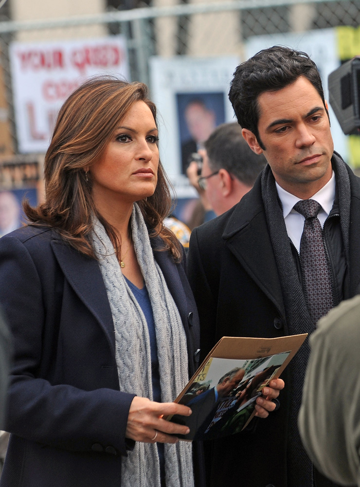 SVU_ONSETS13_17.jpg