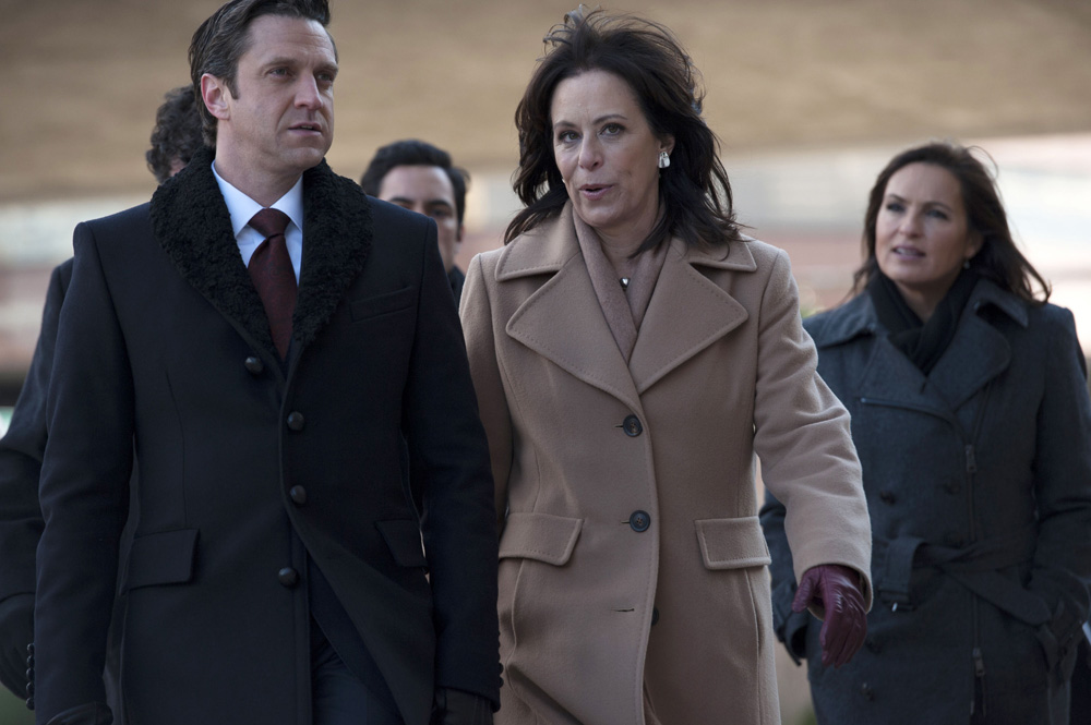 SVU_S14STILLS_3.jpg