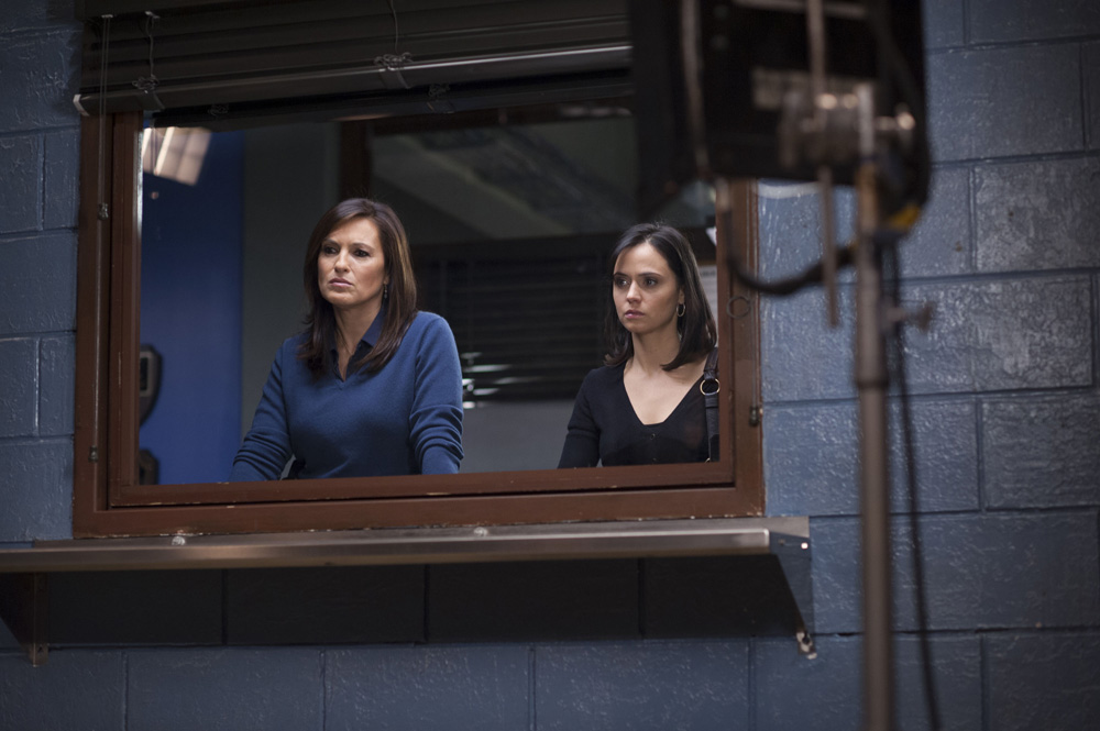 SVU_S14STILLS_7.jpg