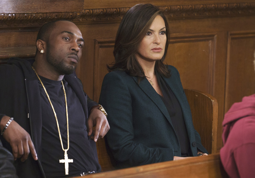 SVU_S16STILLS_1.jpg