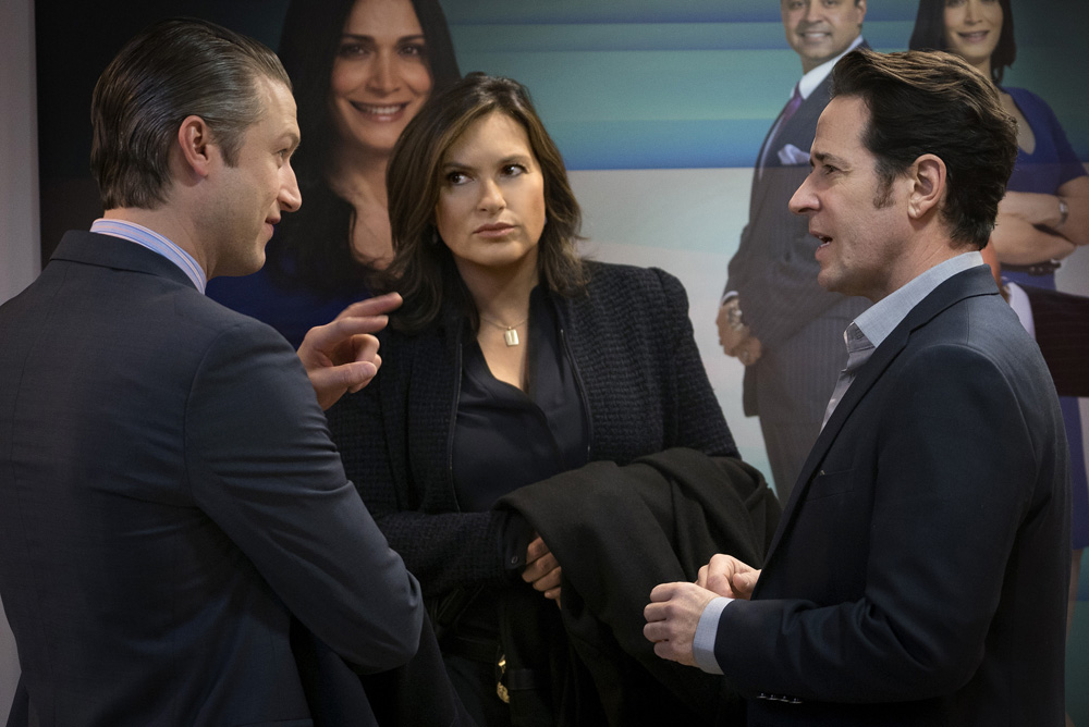 SVU_S16STILLS_3.jpg