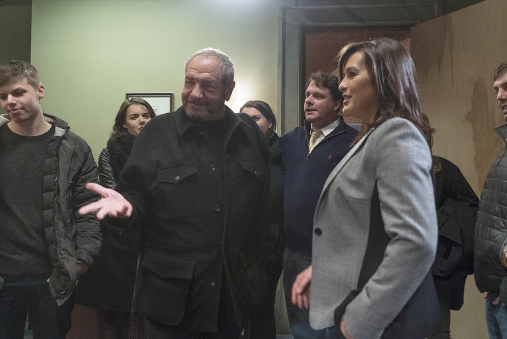 SVU_S16STILLS_02.jpg