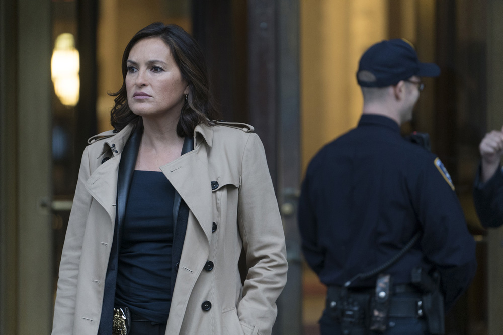 SVU_S17STILLS_2.jpg