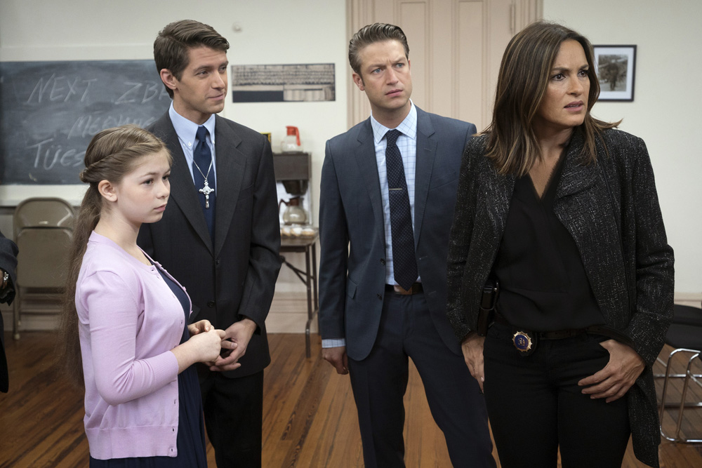 SVU_S17STILLS_5.jpg