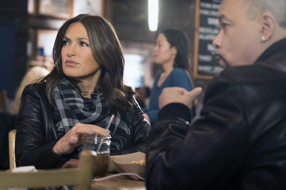 SVU_S17STILLS_2.jpg