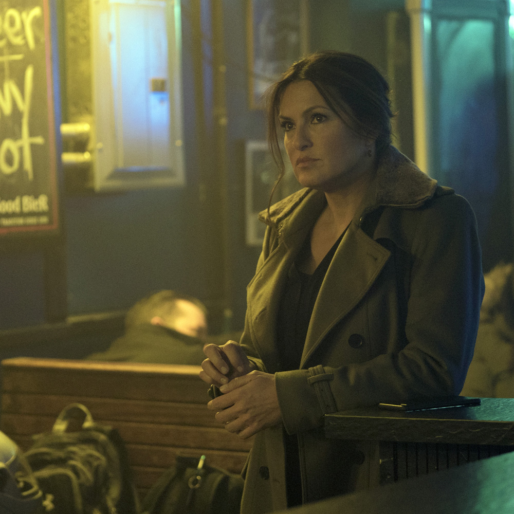 SVU_S17STILLS_3.jpg