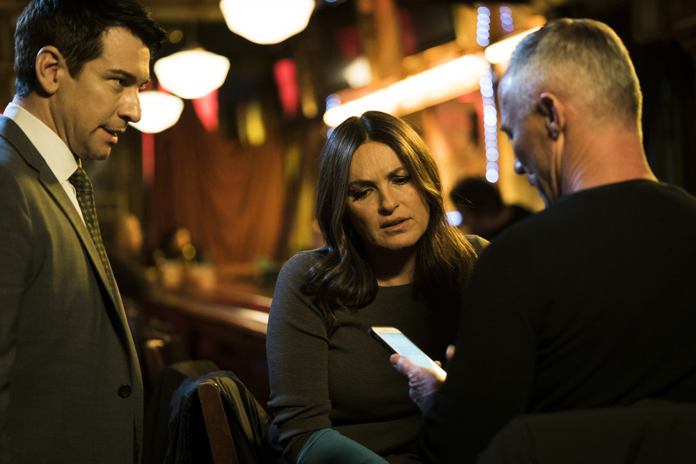 SVU_S17STILLS_2.jpg