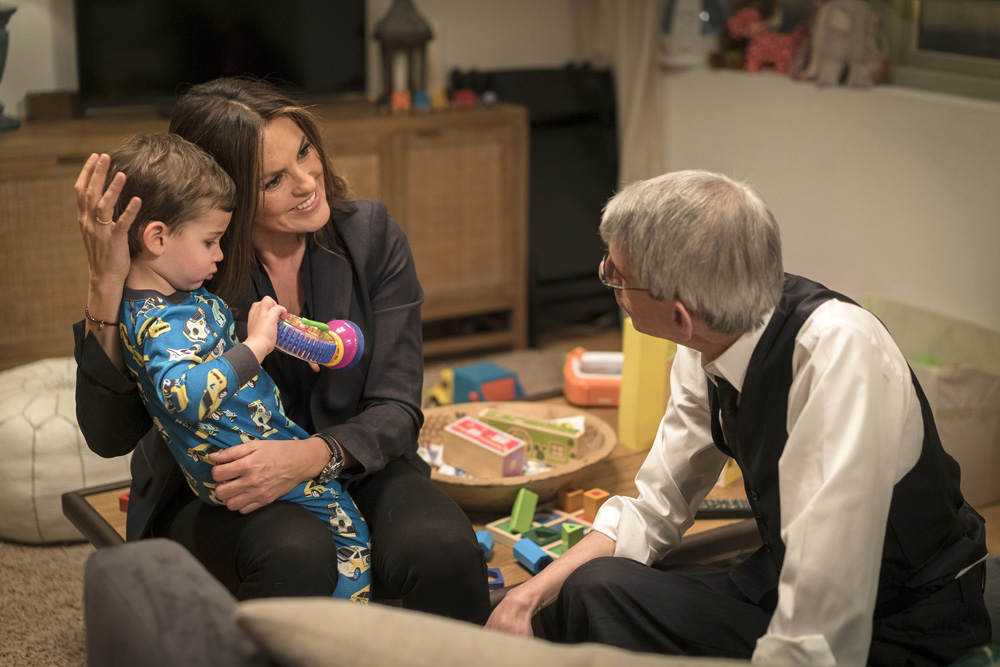 SVU_S17STILLS_4.jpg