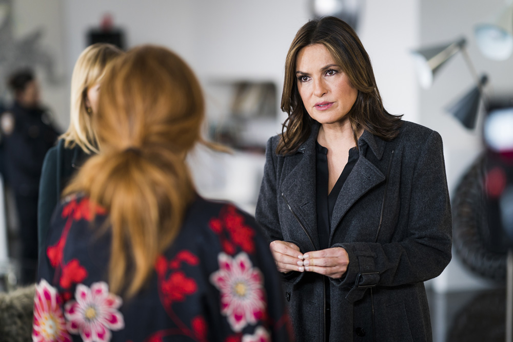 SVU_S18STILLS_4.jpg