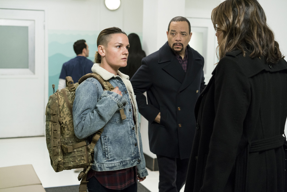 SVU_S18STILLS_2.jpg