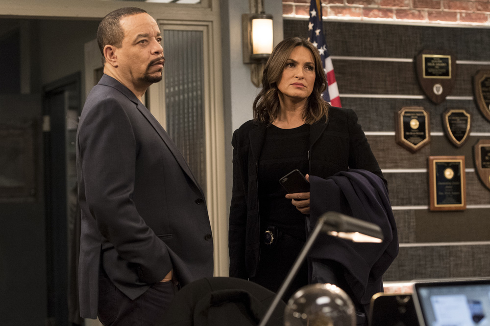 SVU_S18STILLS_4.jpg