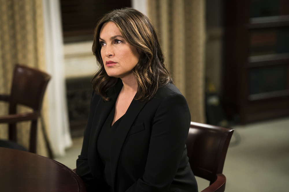 SVU_S18STILLS_2.jpg