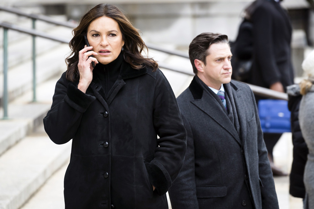 SVU_S18STILLS_3.jpg