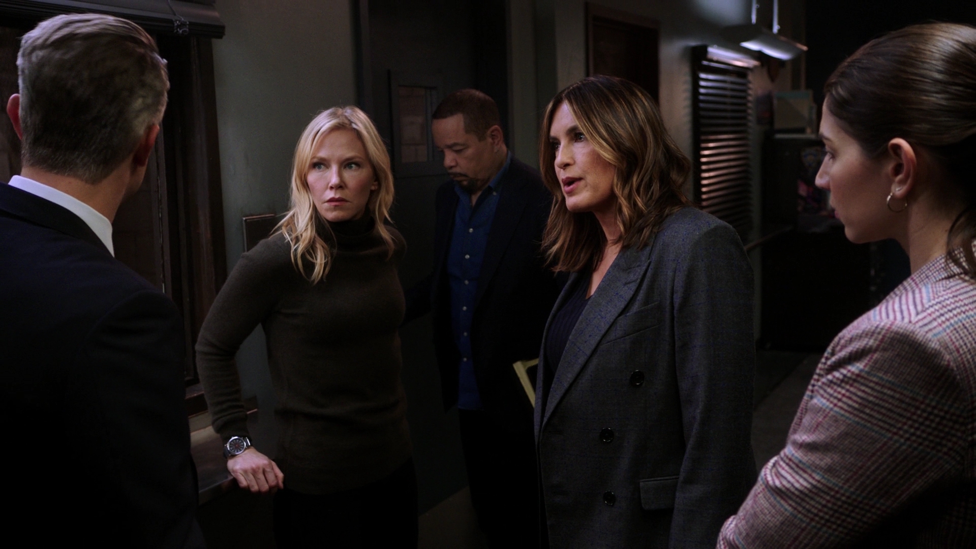 SVU211801755.jpg