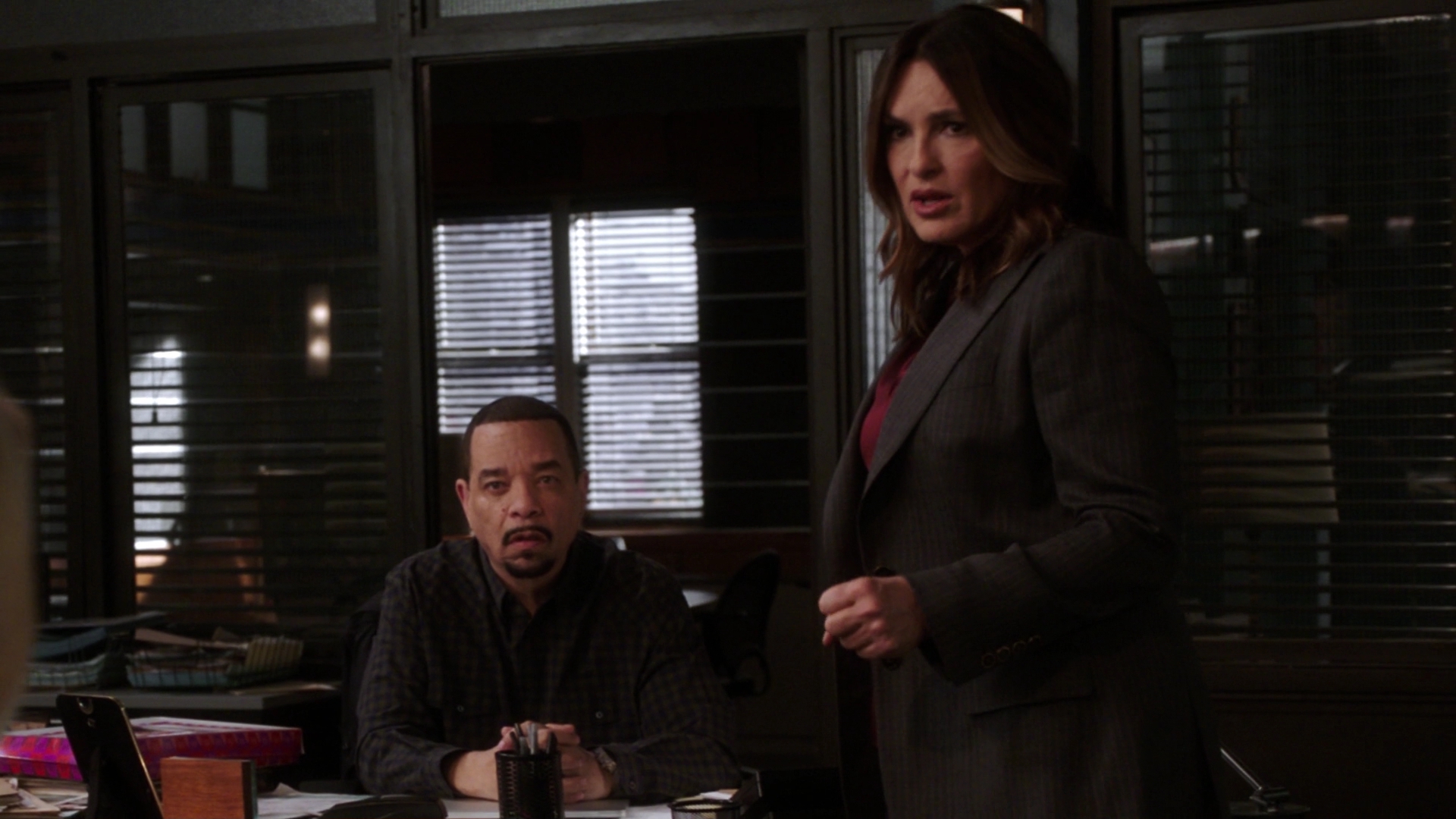 SVU212000548.jpg