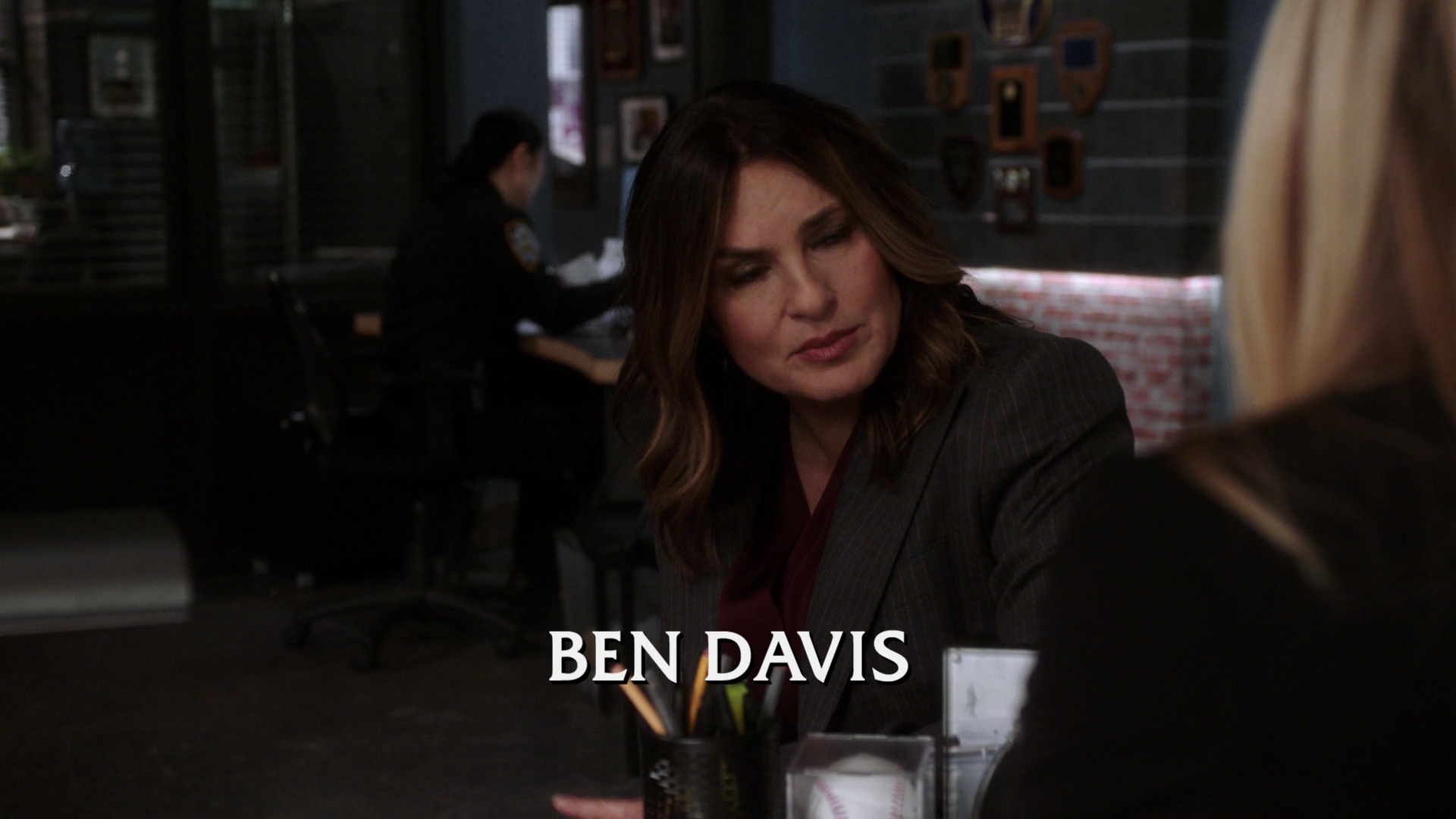 SVU212000563.jpg