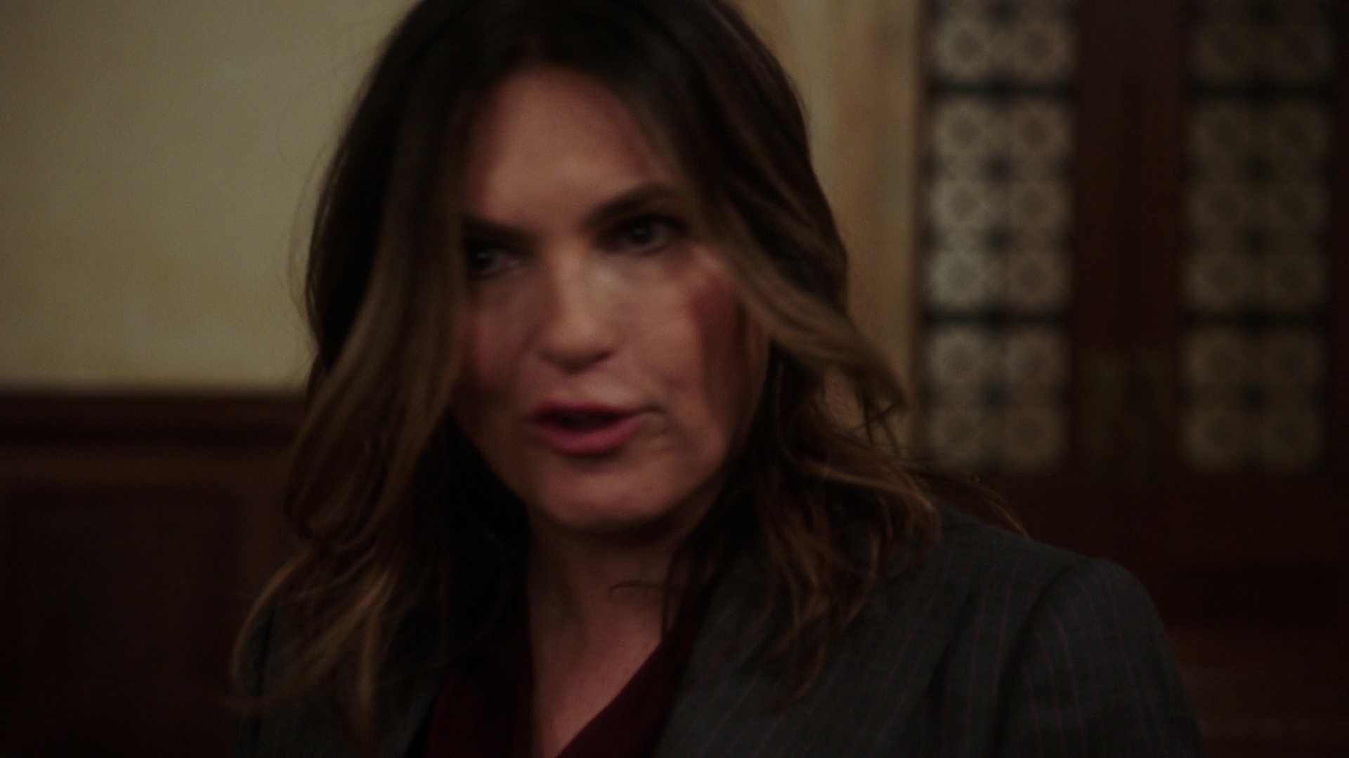 SVU212000806.jpg