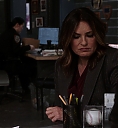 SVU212000570.jpg