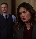 SVU212000701.jpg