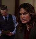 SVU212000727.jpg