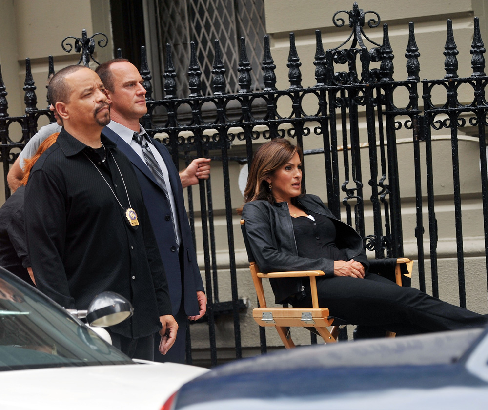 SVU_ONSETS12_28.jpg