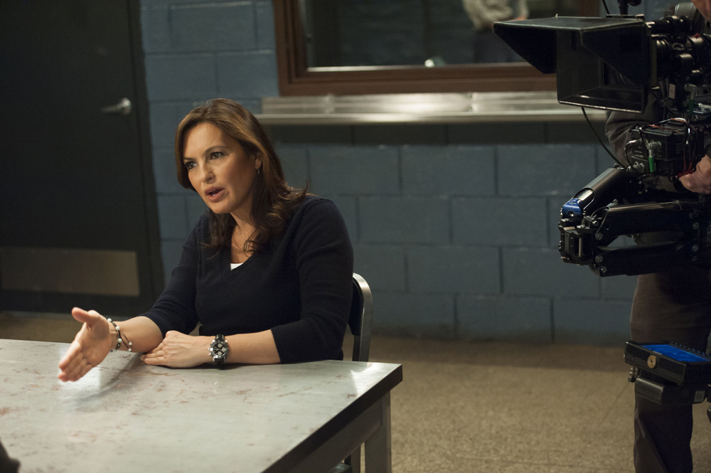 SVU_S14STILLS_1.jpg