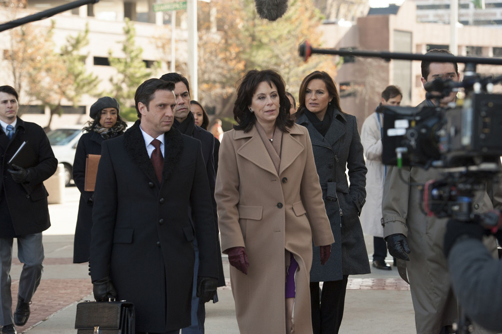 SVU_S14STILLS_2.jpg