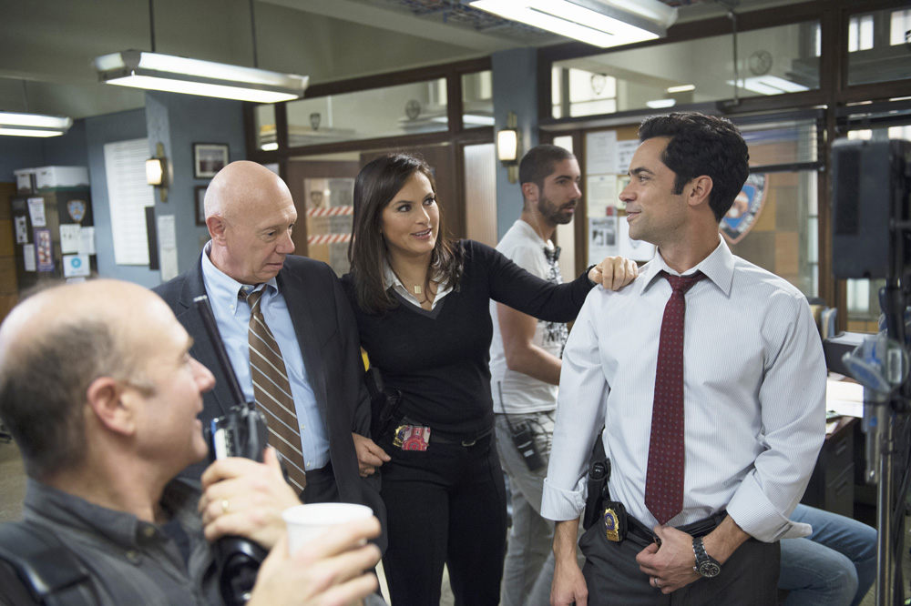 SVU_S14STILLS_1.jpg