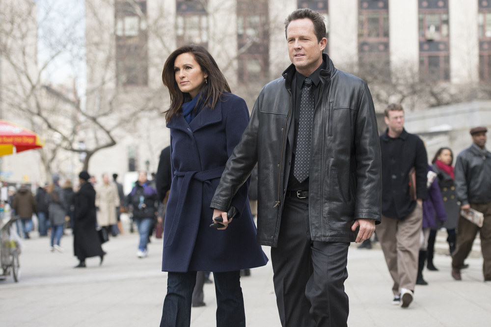 SVU_S14STILLS_2.jpg