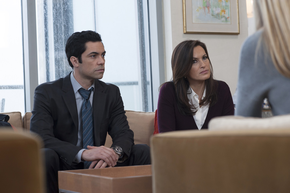 SVU_S14STILLS_1.jpg