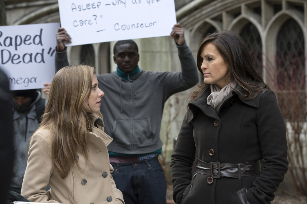 SVU_S14STILLS_02.jpg