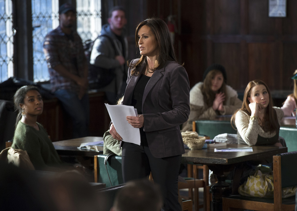 SVU_S14STILLS_04.jpg