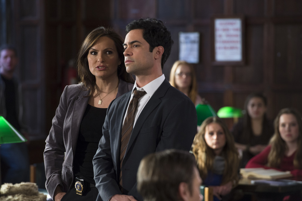 SVU_S14STILLS_09.jpg