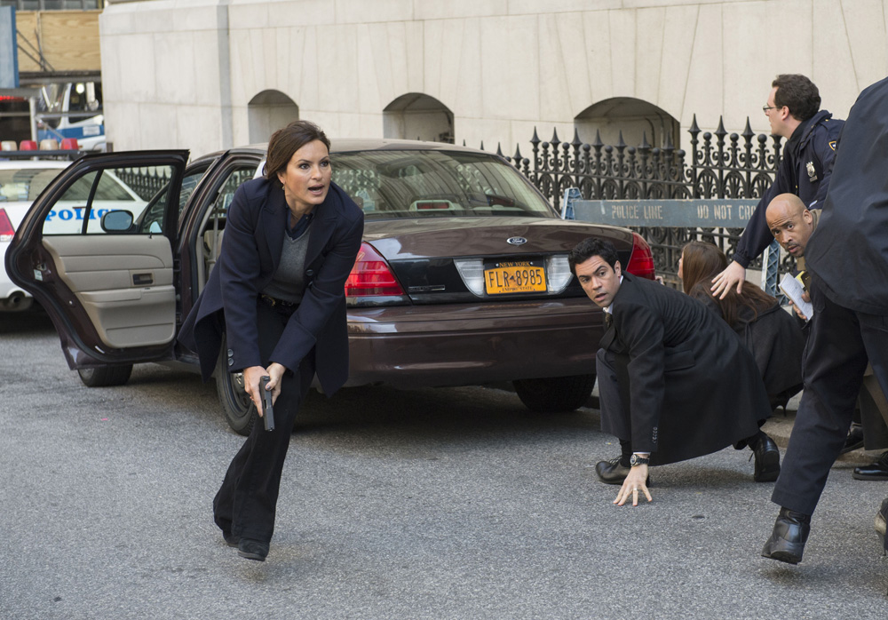 SVU_S14STILLS_03.jpg