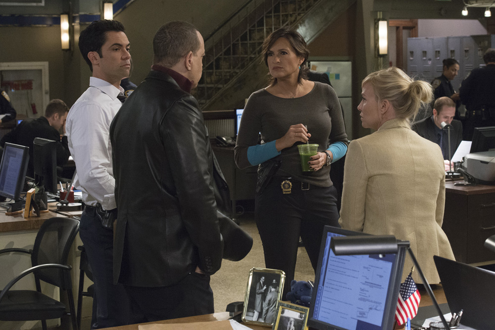 SVU_S15STILLS_1.jpg