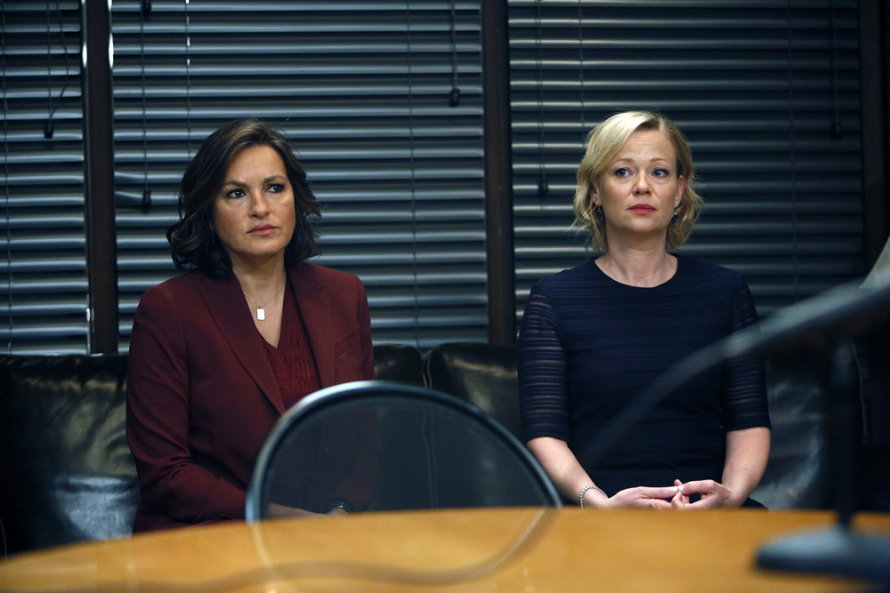 SVU_S15STILLS_1.jpg