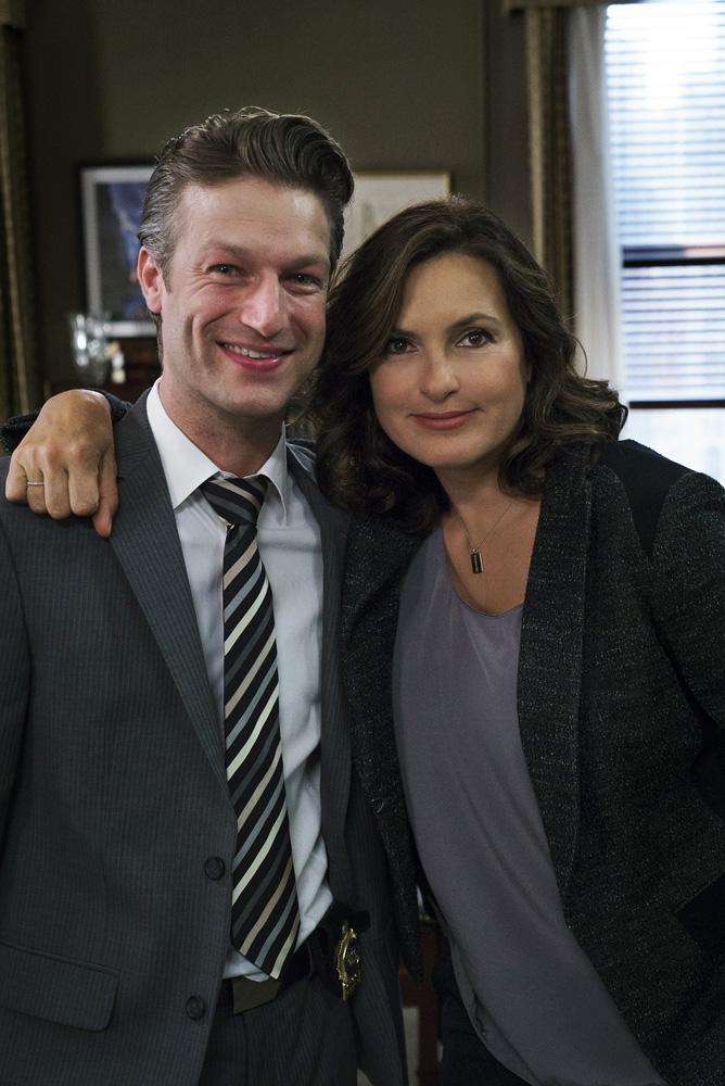 SVU_S16STILLS_5.jpg