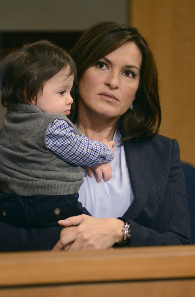 SVU_S16STILLS_1.jpg