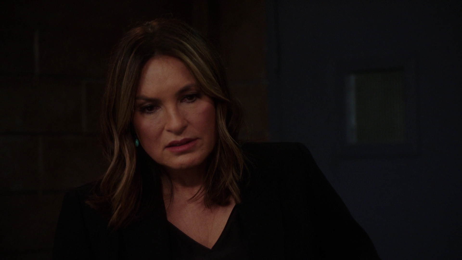 SVU2106_302.jpg