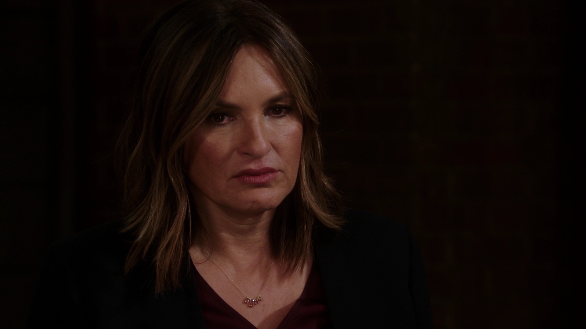 SVU210702402.jpg