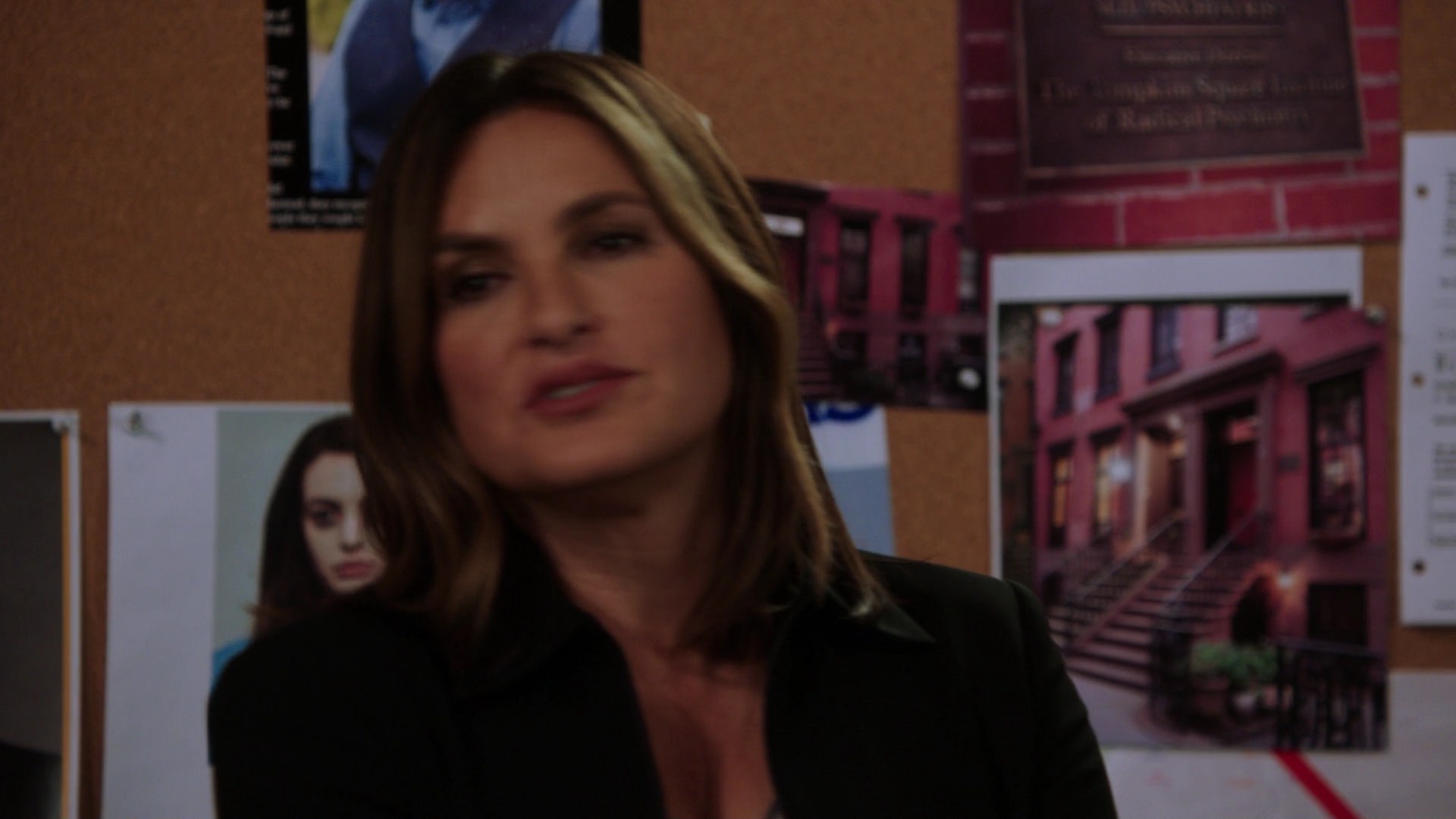 SVU210801230.jpg