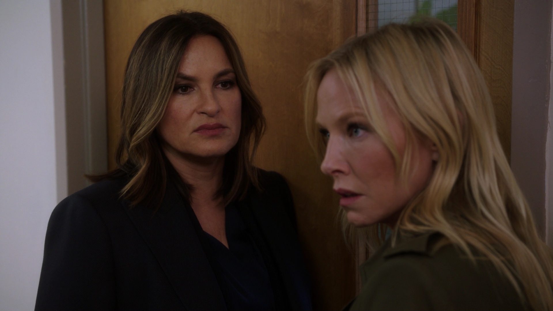 SVU210802200.jpg