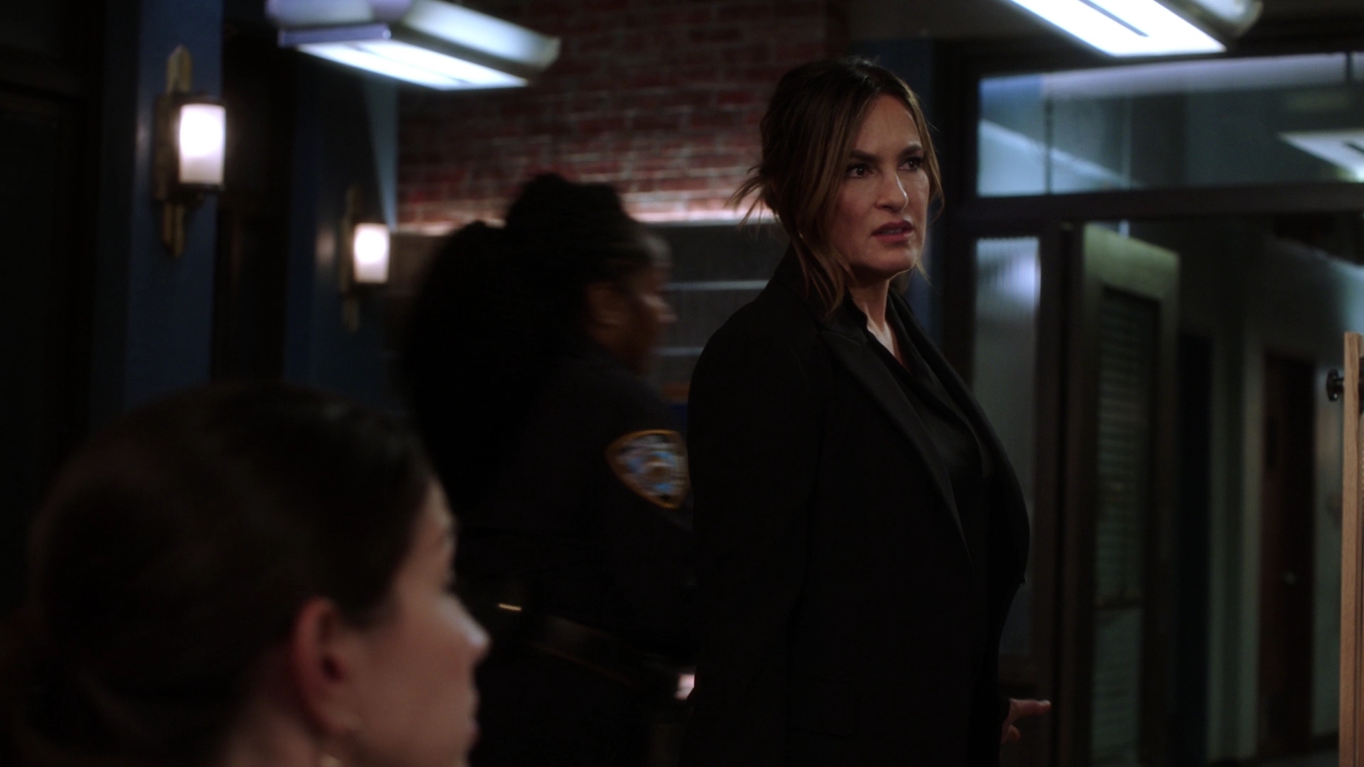 SVU211001923.jpg