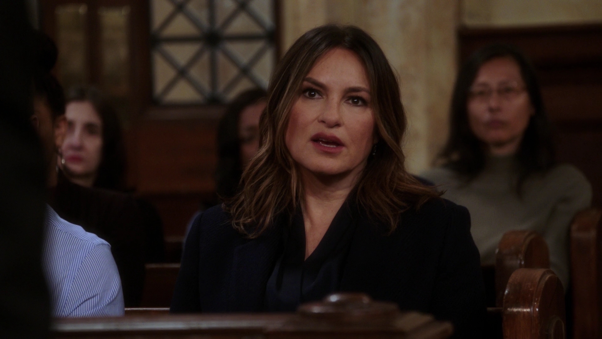 SVU212000327.jpg