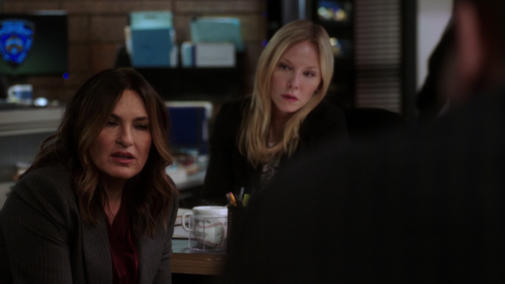 SVU212000586.jpg