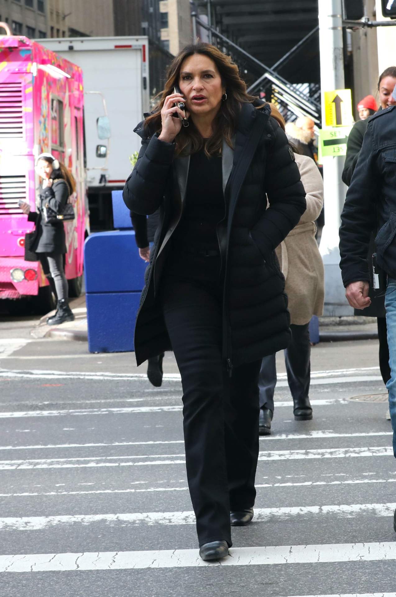 SVUS25_ONSET_MH_0100.jpg