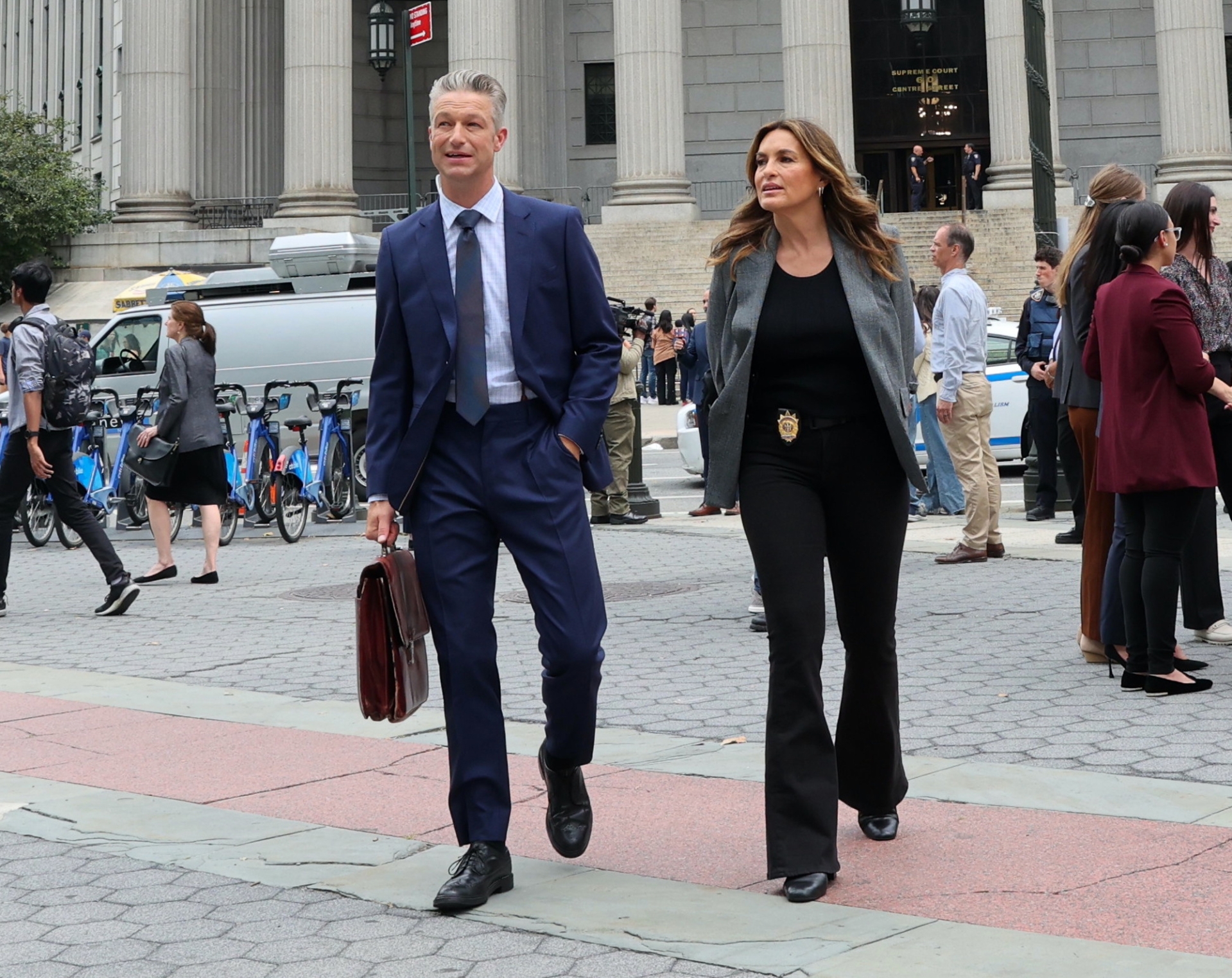 SVU_S26_ONSET_240722_16.jpg